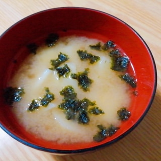 じゃがいもと海苔の味噌汁